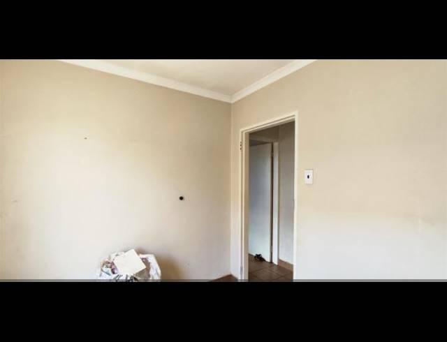 3 BEDROOM HOUSE FOR SALE IN SKY CITY